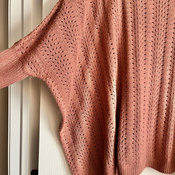 143 Story Open Knit Sweater - Picture 4 of 9